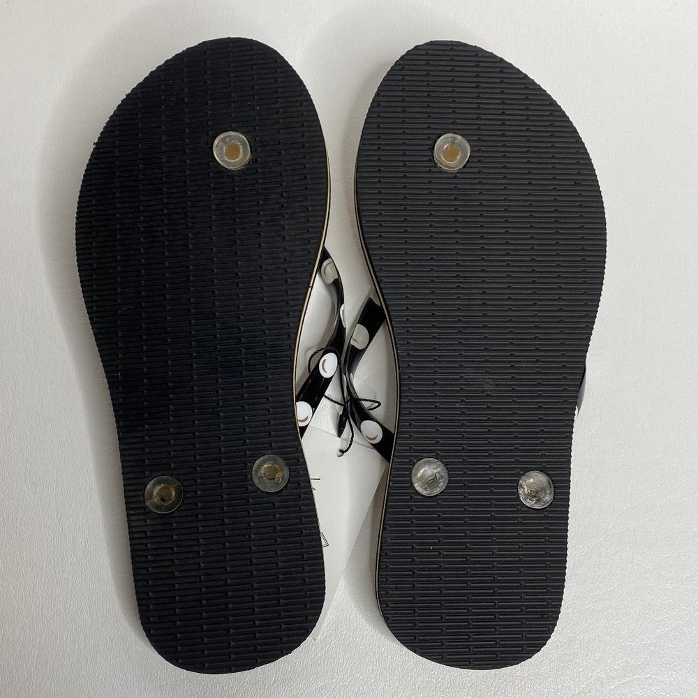 Vera Bradley Flip Flops - NWT - Picture 5 of 8